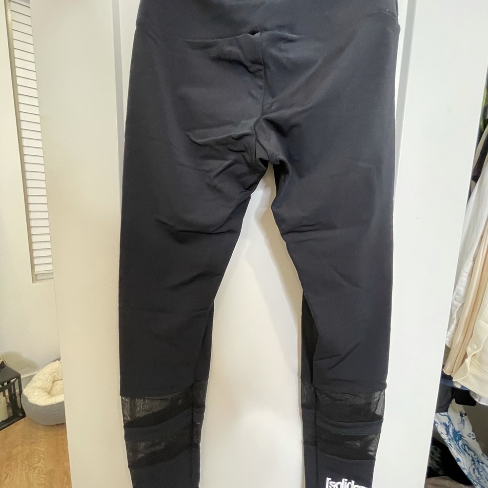 Onzie solidcore leggings